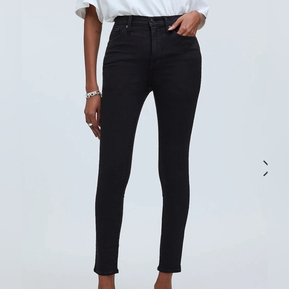 10" High-Rise Skinny Jeans
